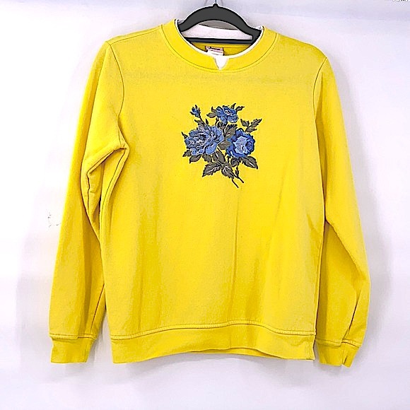 Vintage Sweaters - Vintage yellow granny blue floral flower small